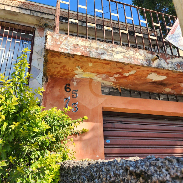 CASA TERREA ANTIGA - COM 330 MTS.2 DE TERRENO
