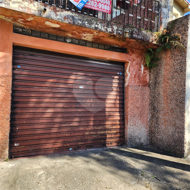 CASA TERREA ANTIGA - COM 330 MTS.2 DE TERRENO