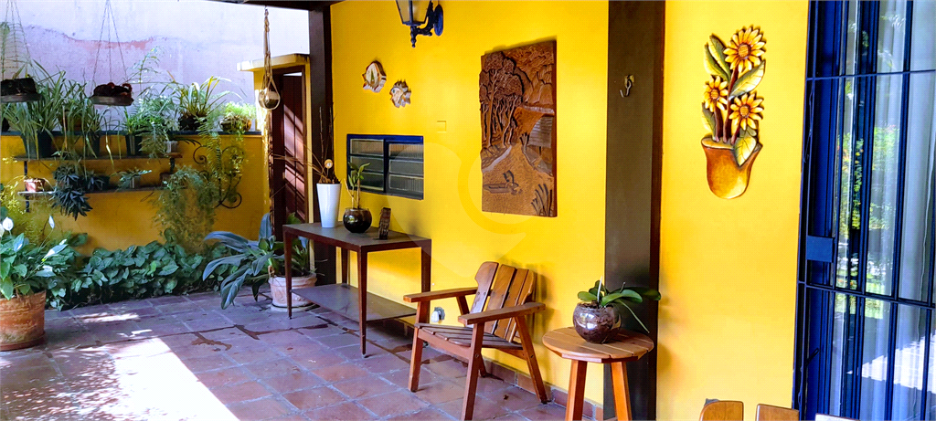 Sobrado para venda com 400 m² com 4 quartos em Real Parque