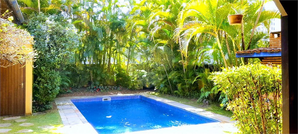 Sobrado para venda com 400 m² com 4 quartos em Real Parque