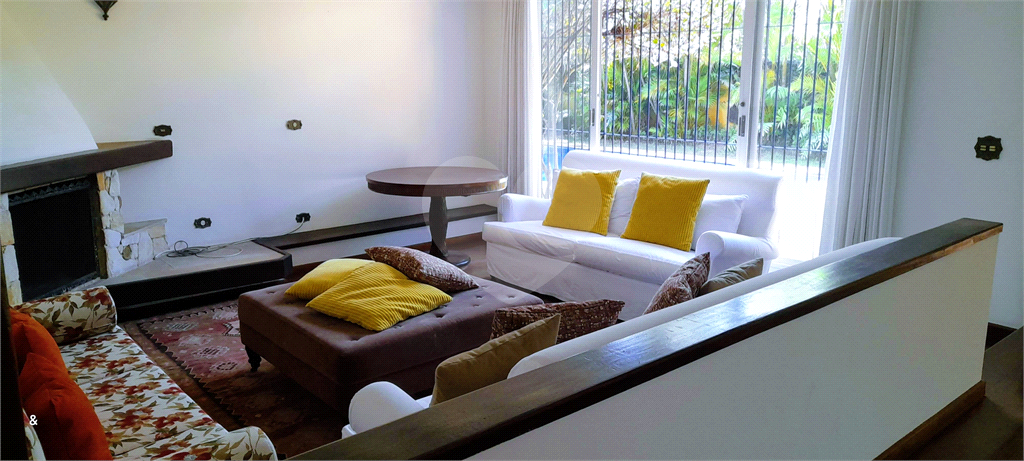 Sobrado para venda com 400 m² com 4 quartos em Real Parque