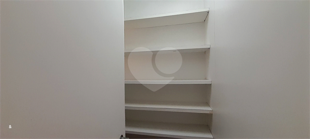 Sobrado para venda com 400 m² com 4 quartos em Real Parque