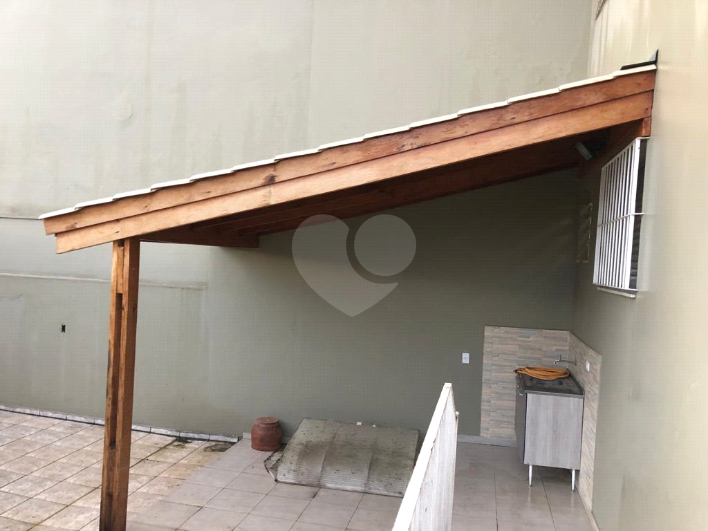 EXCELENTE SOBRADO REGIÃO DA CASA VERDE, SENDO 3 DORMITÓRIOS, 2 SUITES, 4 VAGAS DE GARAGEM COBERTAS. 