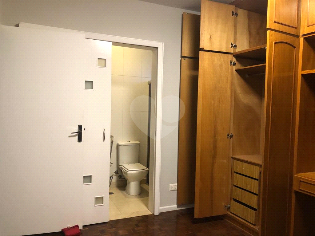 EXCELENTE SOBRADO REGIÃO DA CASA VERDE, SENDO 3 DORMITÓRIOS, 2 SUITES, 4 VAGAS DE GARAGEM COBERTAS. 