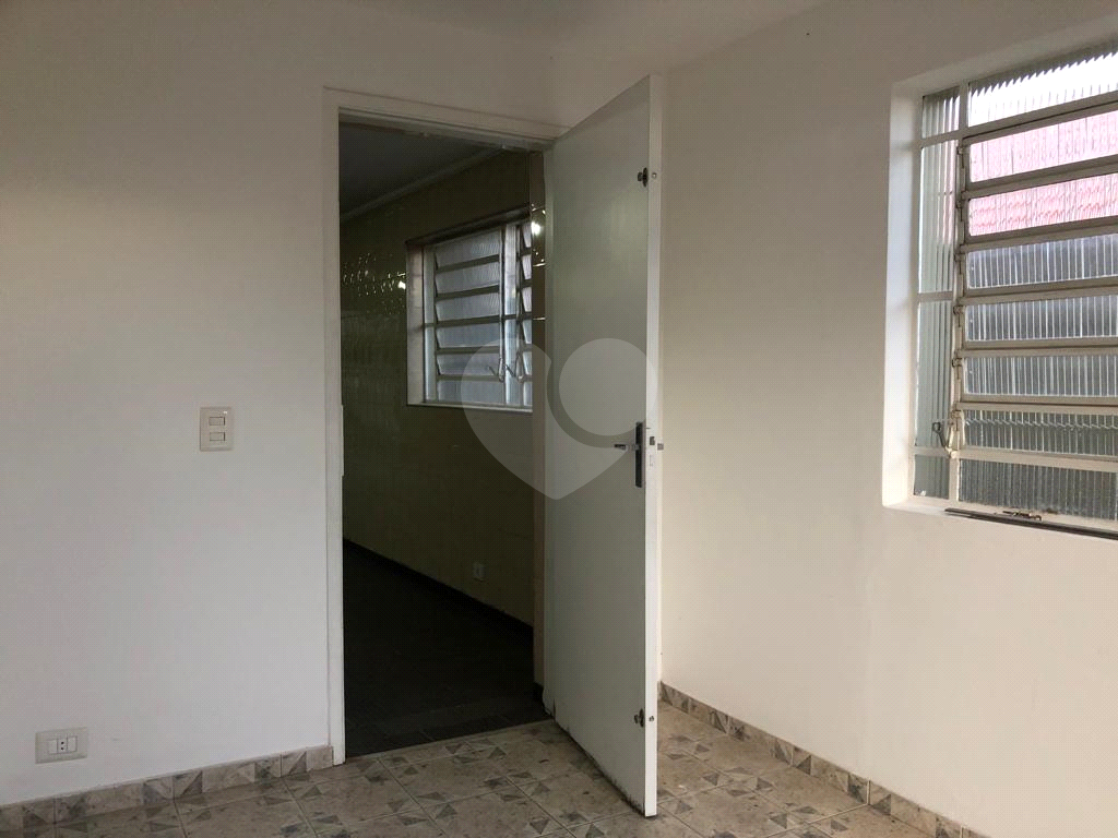 EXCELENTE SOBRADO REGIÃO DA CASA VERDE, SENDO 3 DORMITÓRIOS, 2 SUITES, 4 VAGAS DE GARAGEM COBERTAS. 