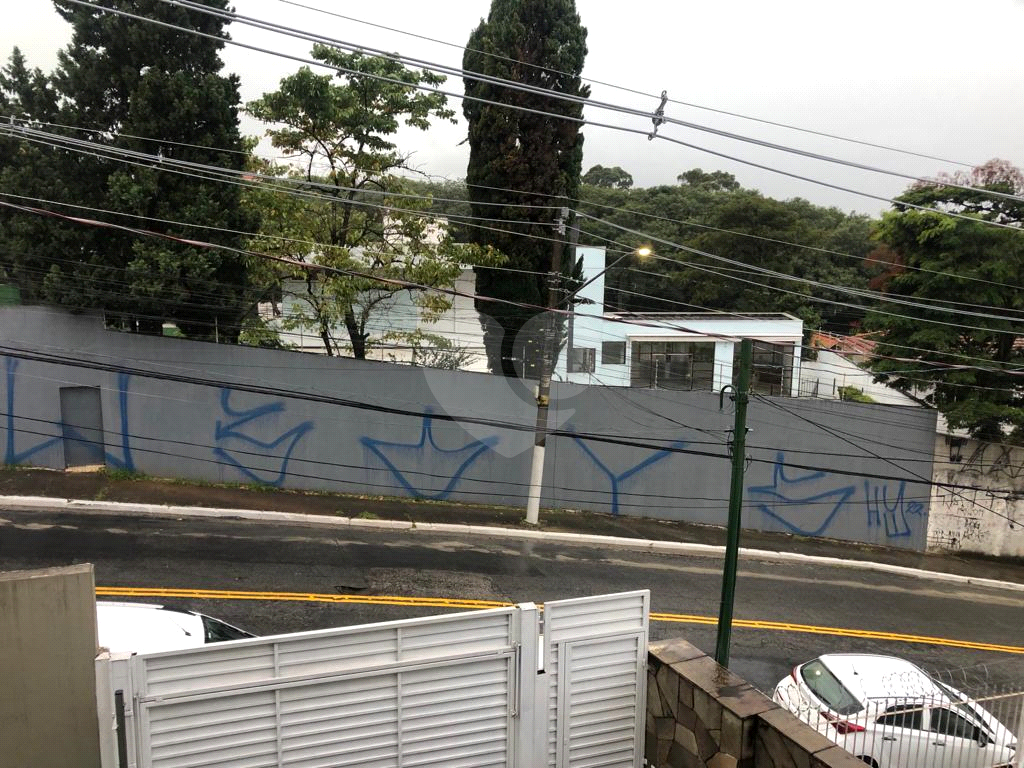 EXCELENTE SOBRADO REGIÃO DA CASA VERDE, SENDO 3 DORMITÓRIOS, 2 SUITES, 4 VAGAS DE GARAGEM COBERTAS. 