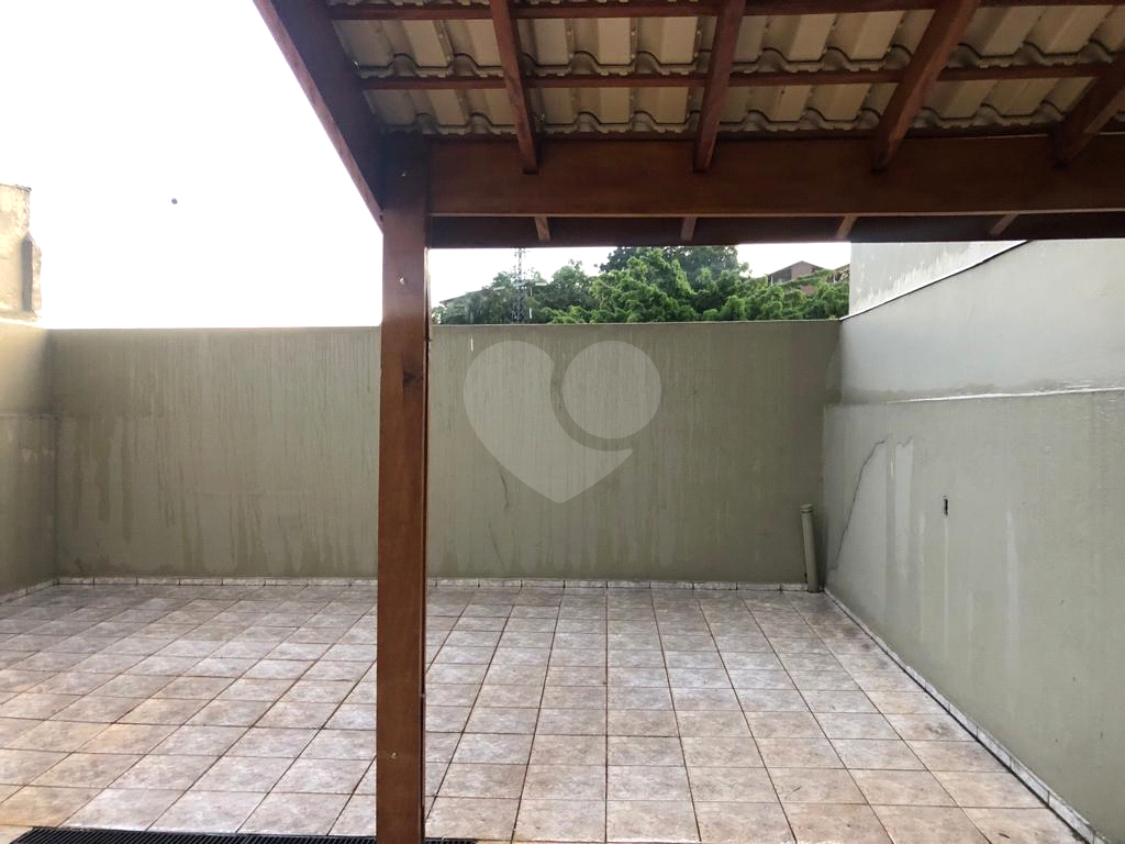 EXCELENTE SOBRADO REGIÃO DA CASA VERDE, SENDO 3 DORMITÓRIOS, 2 SUITES, 4 VAGAS DE GARAGEM COBERTAS. 