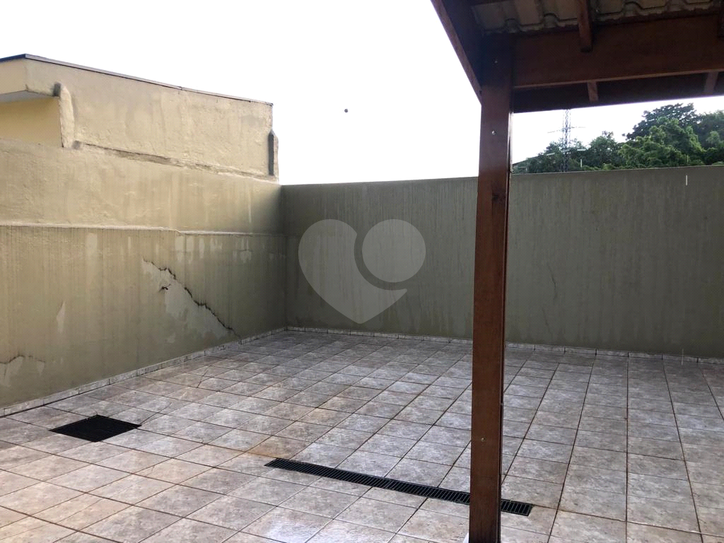 EXCELENTE SOBRADO REGIÃO DA CASA VERDE, SENDO 3 DORMITÓRIOS, 2 SUITES, 4 VAGAS DE GARAGEM COBERTAS. 