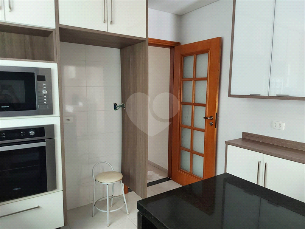 Sobrado a Venda na Pauliceia 3 suites 4 vagas, quintal c espaço gourmet