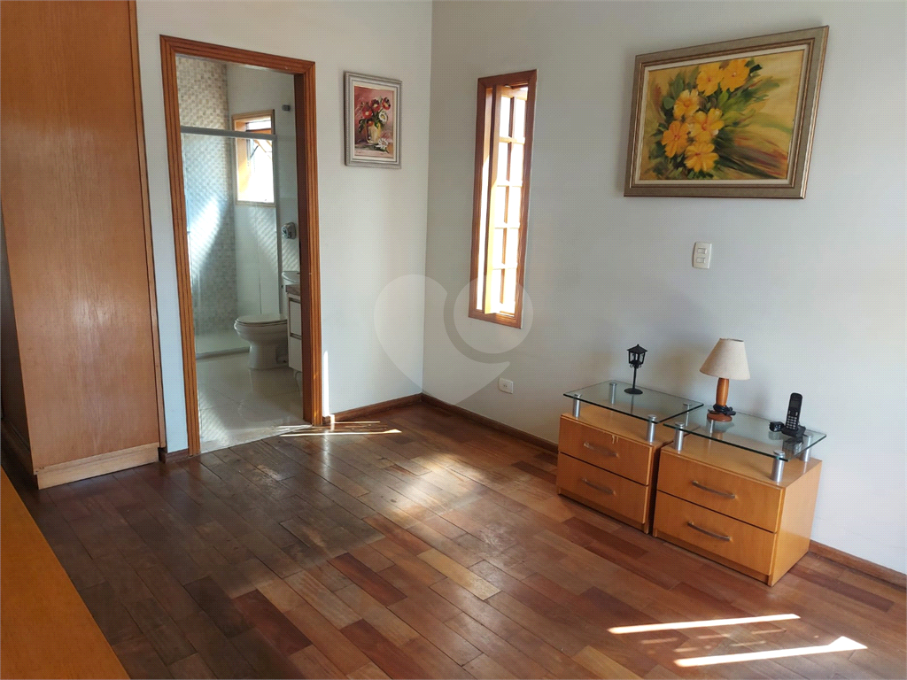 Sobrado a Venda na Pauliceia 3 suites 4 vagas, quintal c espaço gourmet