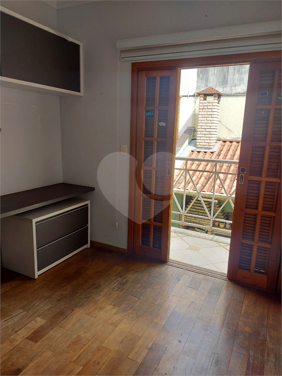 Sobrado a Venda na Pauliceia 3 suites 4 vagas, quintal c espaço gourmet