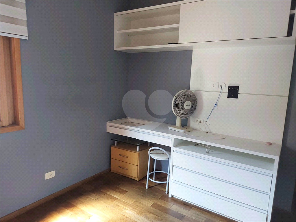 Sobrado a Venda na Pauliceia 3 suites 4 vagas, quintal c espaço gourmet