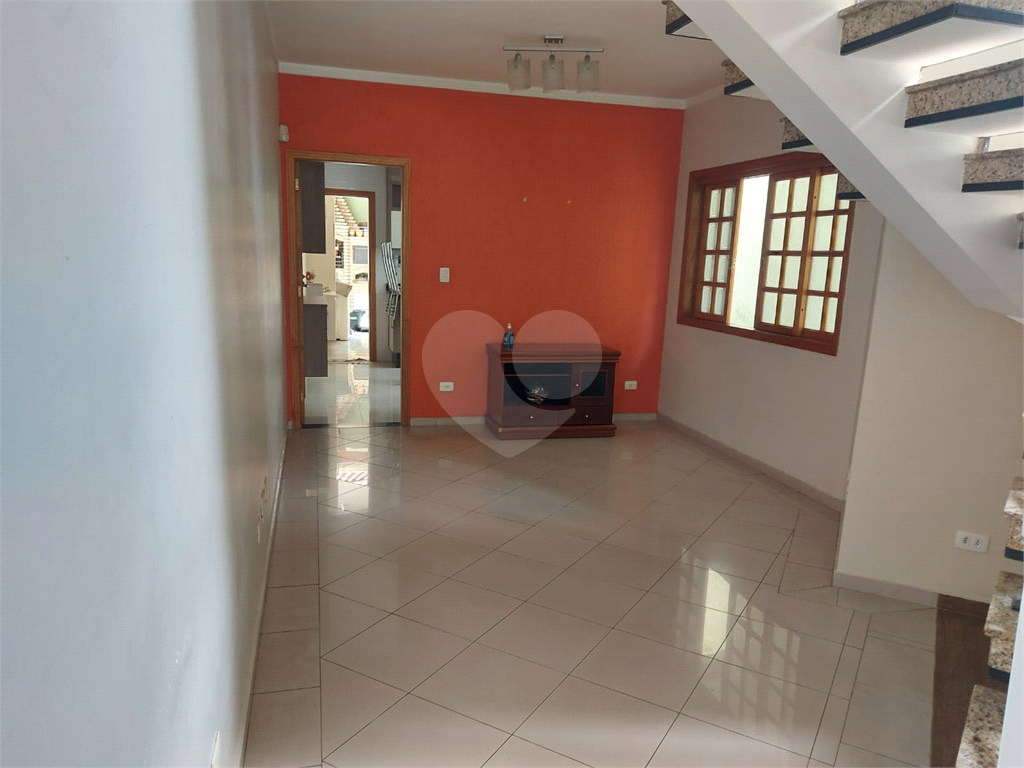 Sobrado a Venda na Pauliceia 3 suites 4 vagas, quintal c espaço gourmet