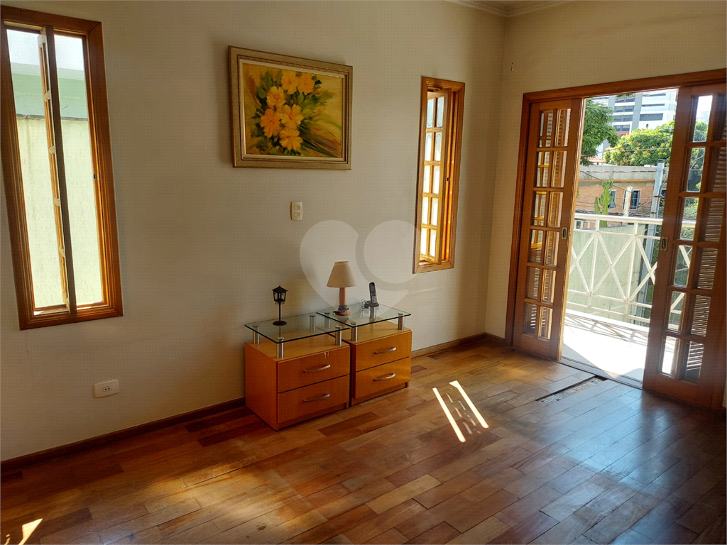 Sobrado a Venda na Pauliceia 3 suites 4 vagas, quintal c espaço gourmet