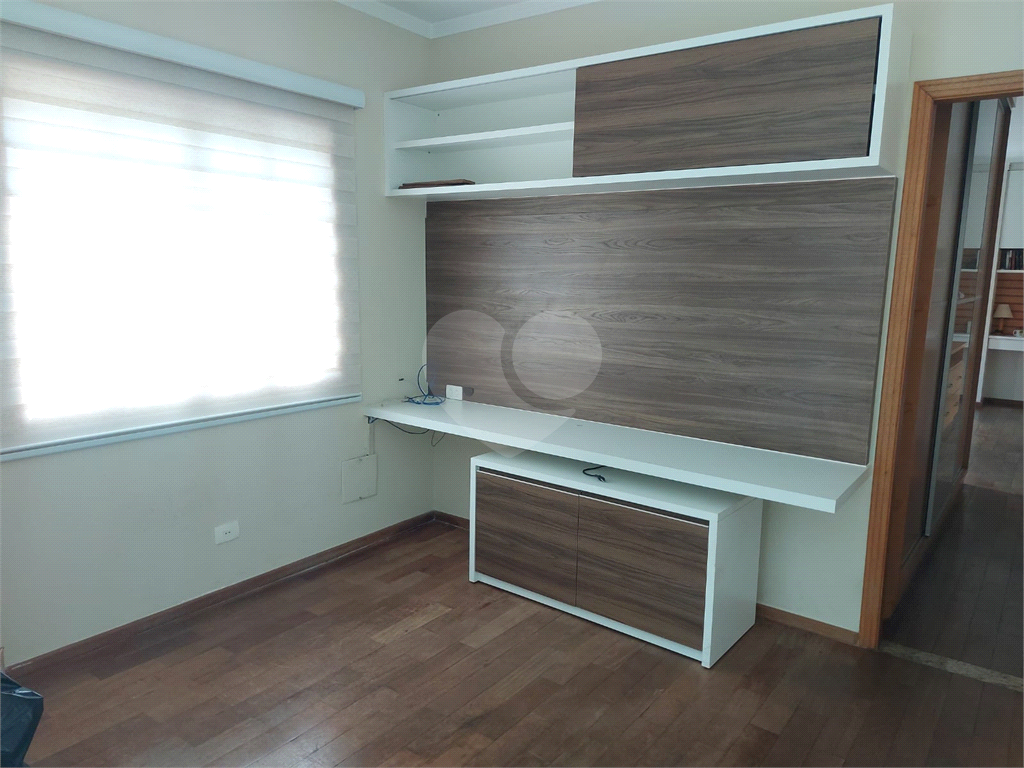Sobrado a Venda na Pauliceia 3 suites 4 vagas, quintal c espaço gourmet