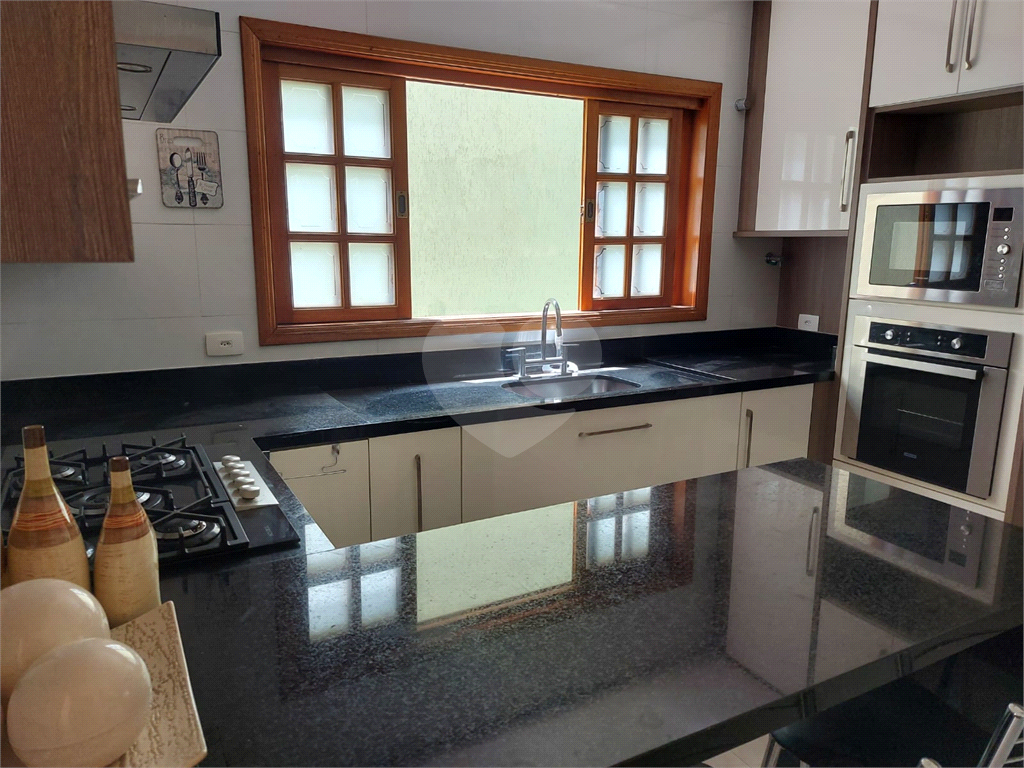 Sobrado a Venda na Pauliceia 3 suites 4 vagas, quintal c espaço gourmet