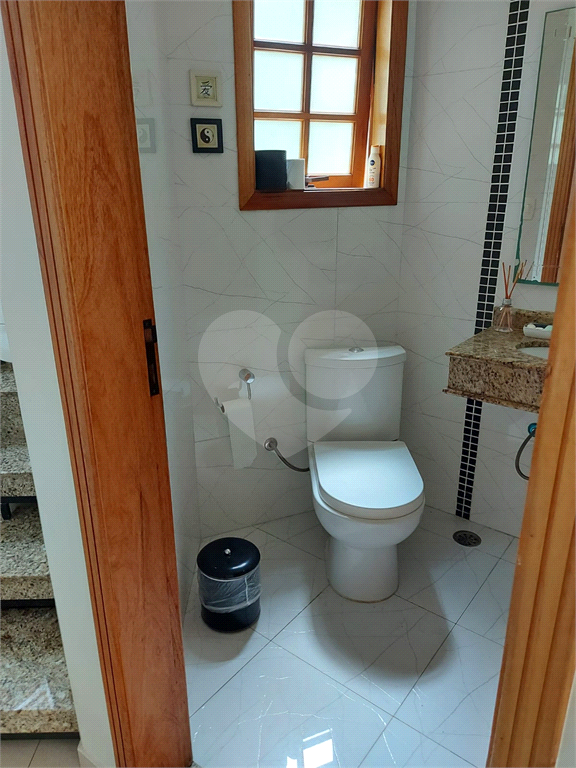 Sobrado a Venda na Pauliceia 3 suites 4 vagas, quintal c espaço gourmet
