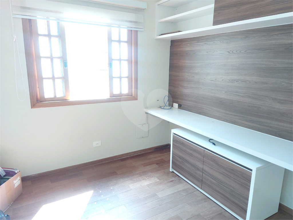 Sobrado a Venda na Pauliceia 3 suites 4 vagas, quintal c espaço gourmet