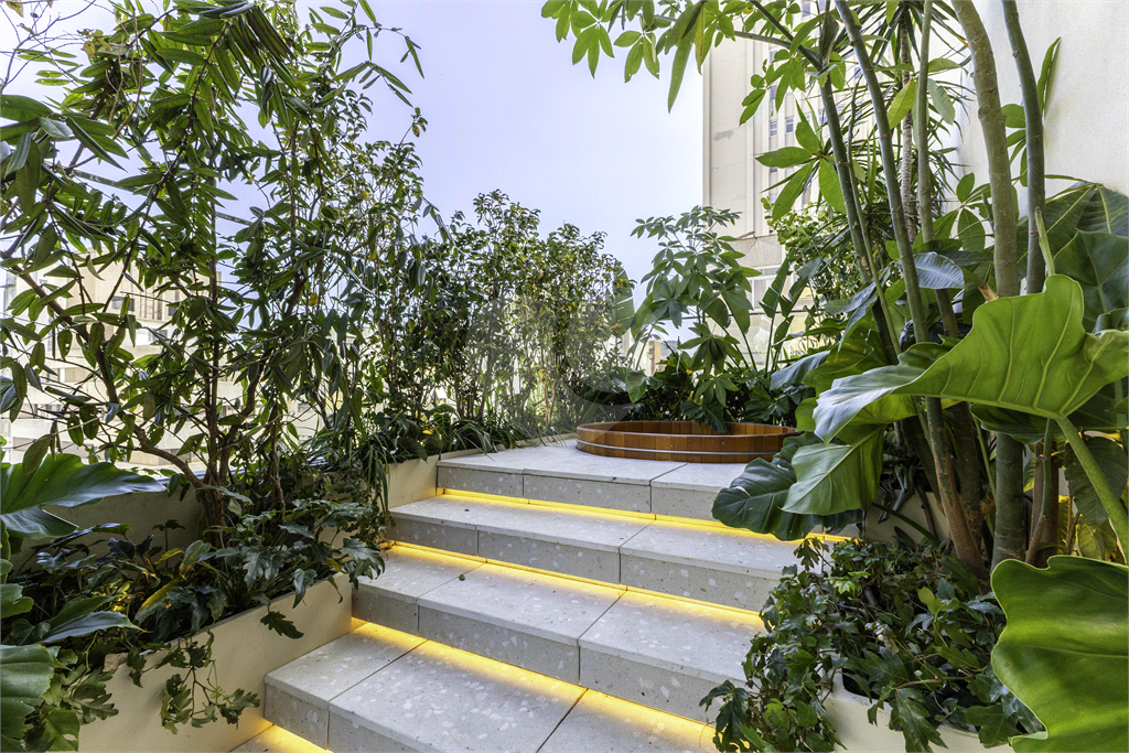 APARTAMENTO À VENDA COM 3 QUARTOS - 3 VAGAS NO JARDIM PAULISTA.