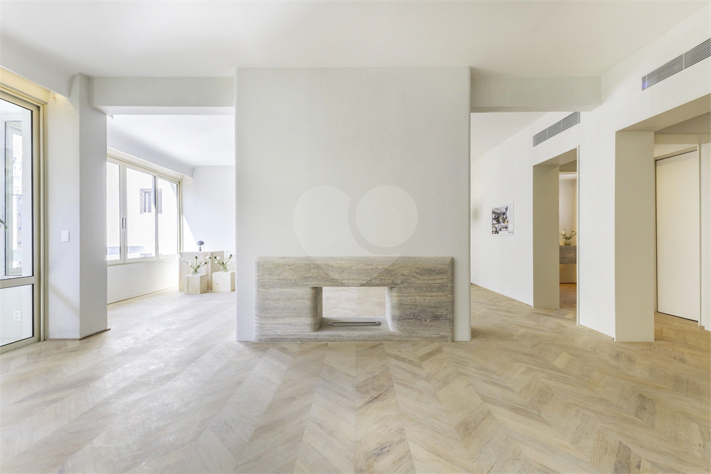APARTAMENTO À VENDA COM 3 QUARTOS - 3 VAGAS NO JARDIM PAULISTA.