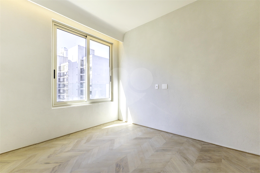 APARTAMENTO À VENDA COM 3 QUARTOS - 3 VAGAS NO JARDIM PAULISTA.