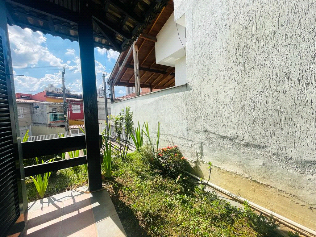 Sobrado 325 metros 4 dormitorios 2 suites 4 vagas -Vila Leonor/Vila Maria