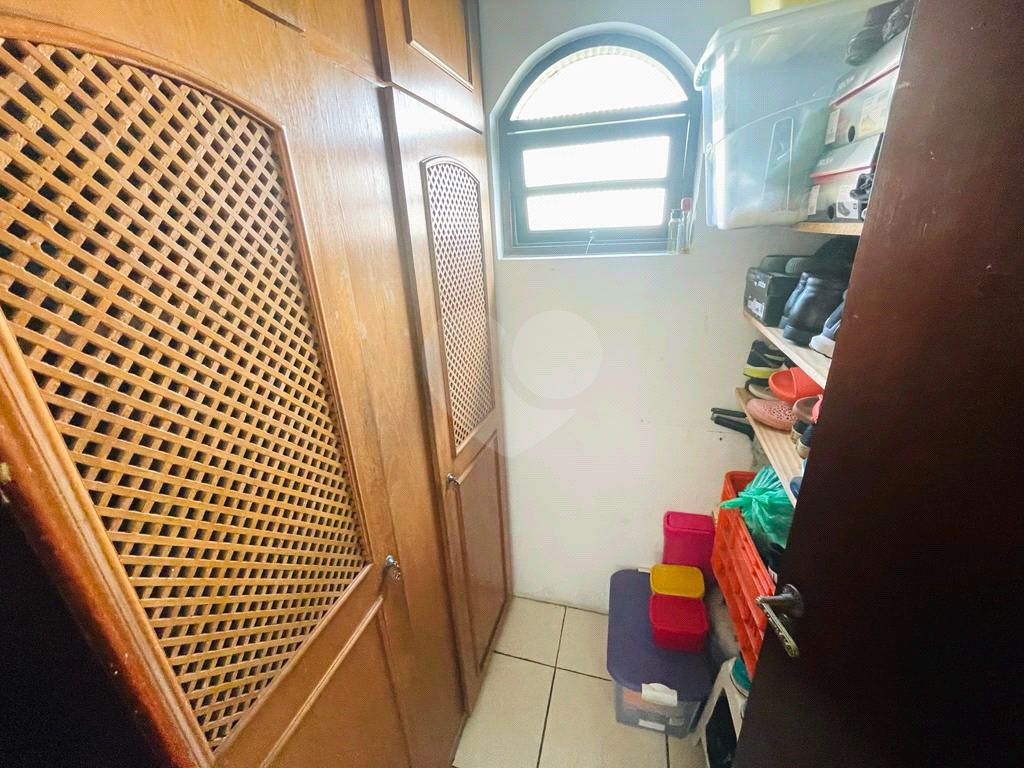 Sobrado 325 metros 4 dormitorios 2 suites 4 vagas -Vila Leonor/Vila Maria