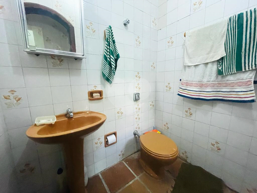 Sobrado 325 metros 4 dormitorios 2 suites 4 vagas -Vila Leonor/Vila Maria