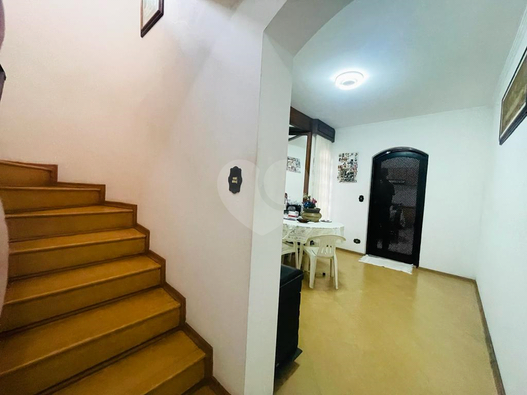 Sobrado 325 metros 4 dormitorios 2 suites 4 vagas -Vila Leonor/Vila Maria