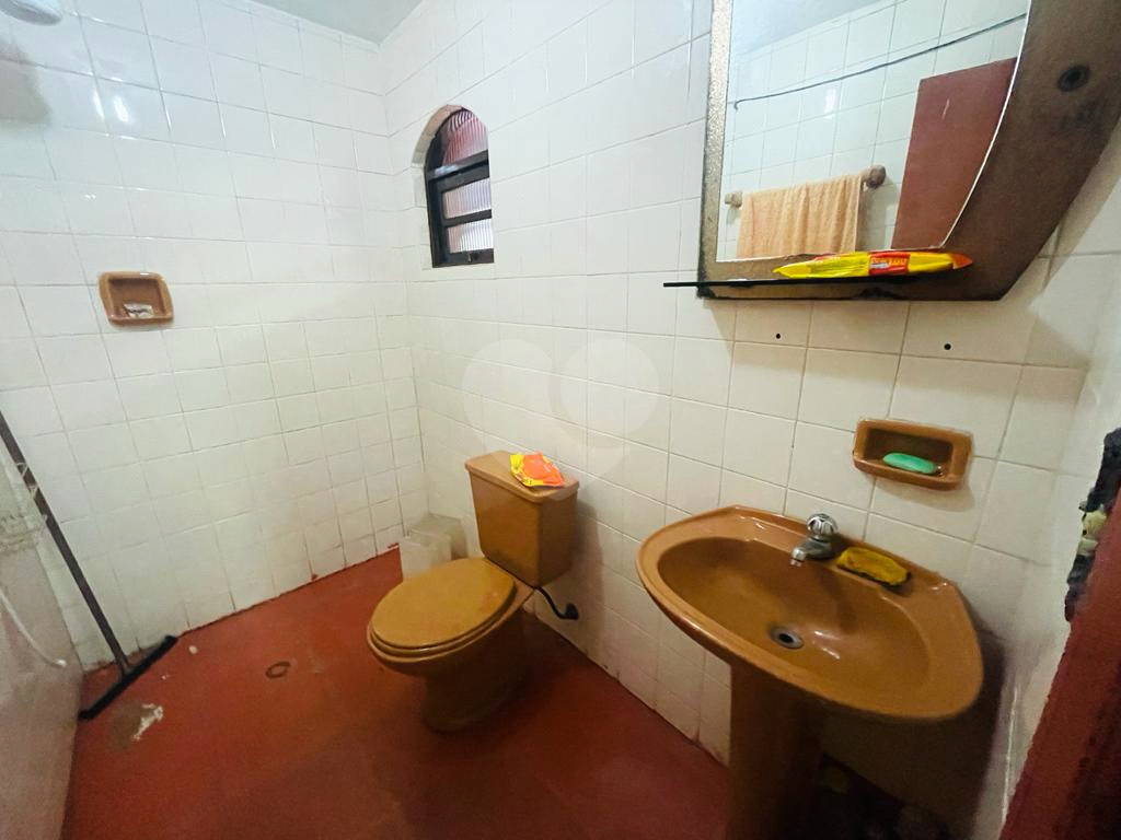 Sobrado 325 metros 4 dormitorios 2 suites 4 vagas -Vila Leonor/Vila Maria