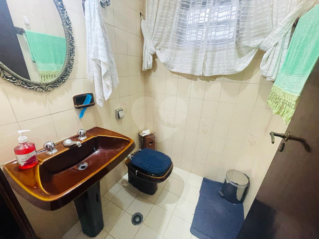 Sobrado 325 metros 4 dormitorios 2 suites 4 vagas -Vila Leonor/Vila Maria