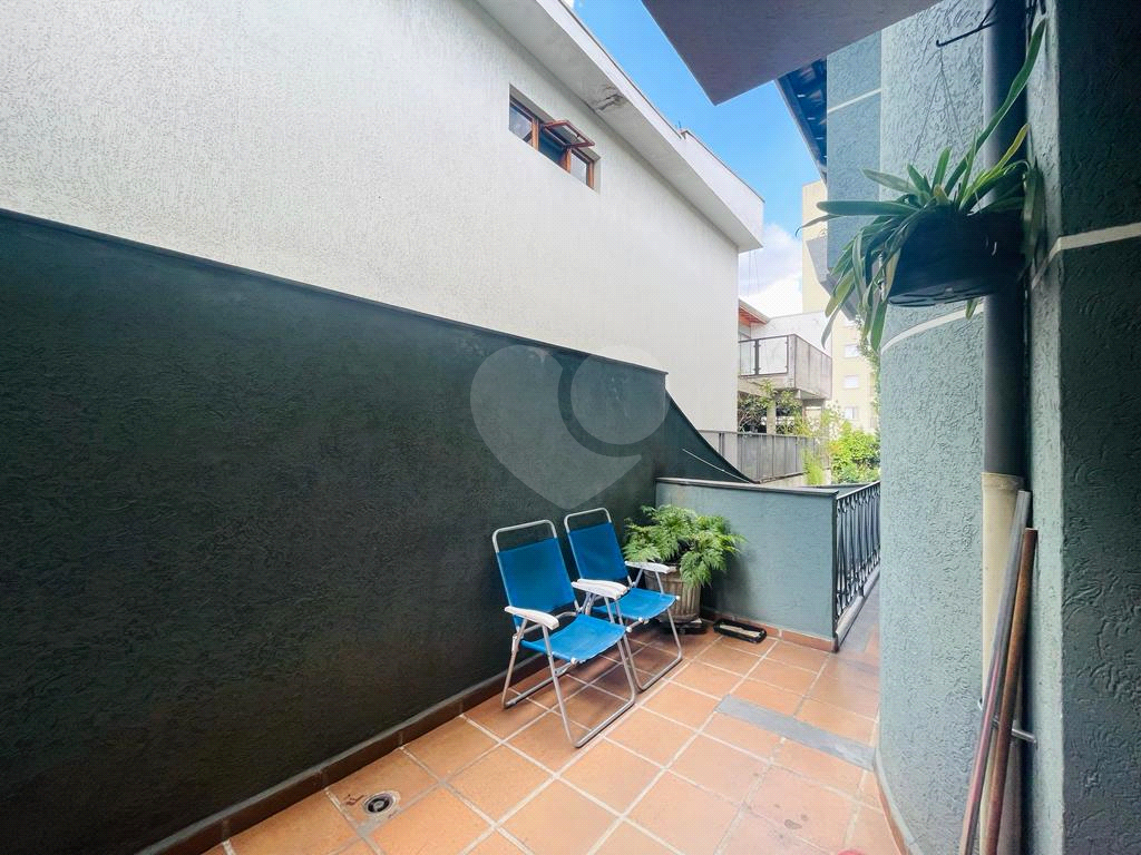 Sobrado 325 metros 4 dormitorios 2 suites 4 vagas -Vila Leonor/Vila Maria