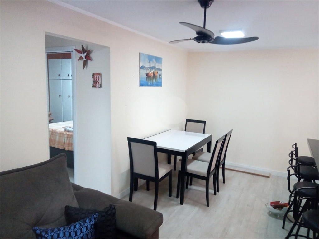 Apartamento à venda com 2 quartos, 50m² - Foto 5