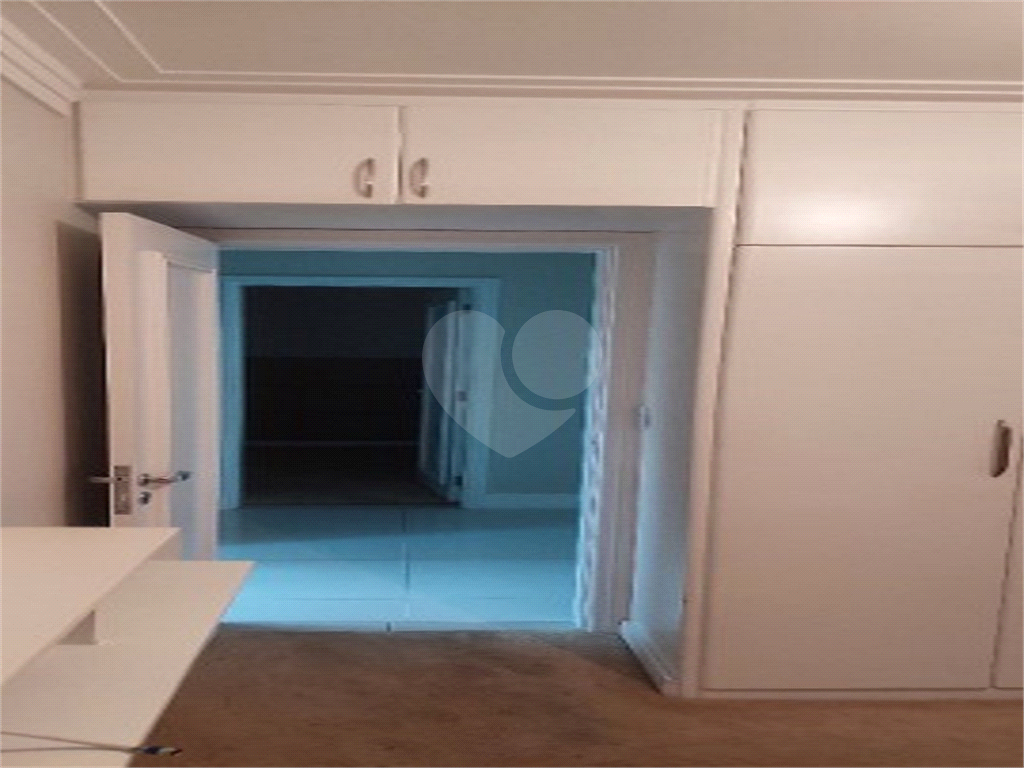 Apartamento Amplo em local nobre da Agua Fria. Um por andar, privacidade total. 240 metros com 4 quartos