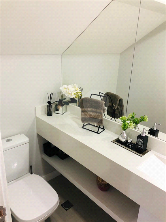 Casa em Condomínio 147m² à venda (Porteira fechada)