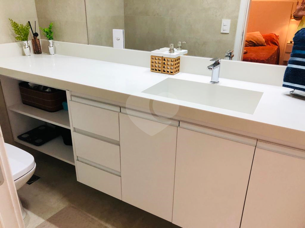 Casa em Condomínio 147m² à venda (Porteira fechada)