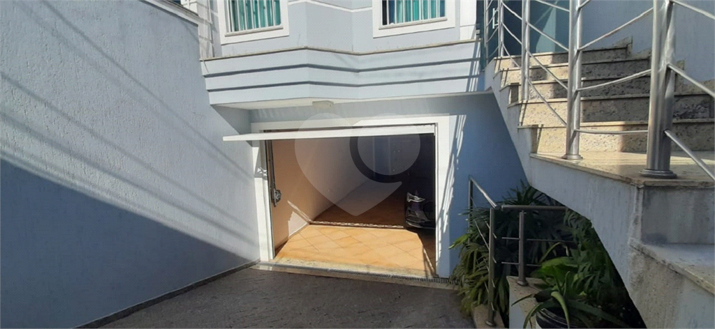 Sobrado à venda com 3 quartos, 210m² - Foto 4