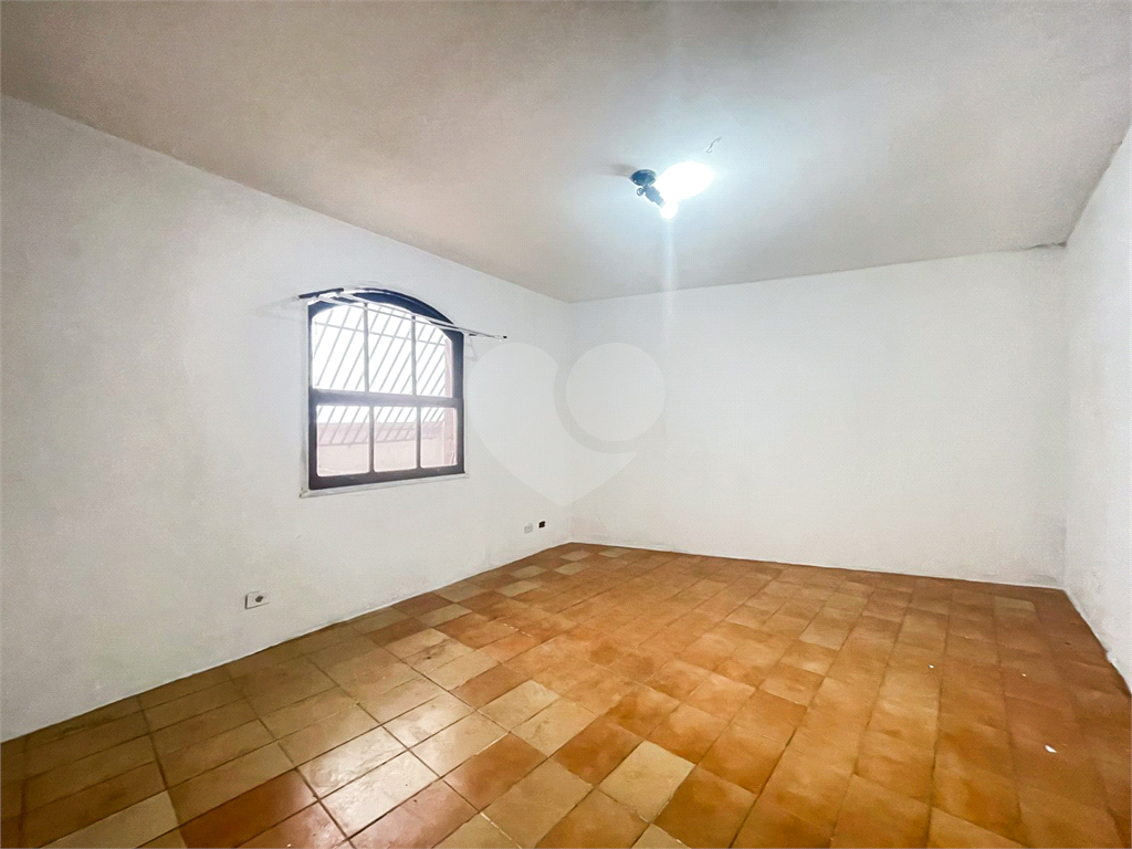 Casa - Ipiranga - 3 Quartos / Dormitórios - 2 Vagas - Venda / Compra - Avenida Ricardo Jafet