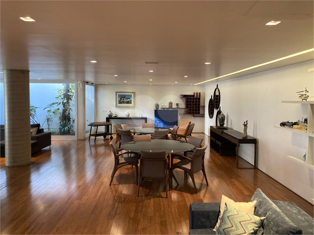 Casa de Condomínio à venda com 5 quartos, 600m² - Foto 6