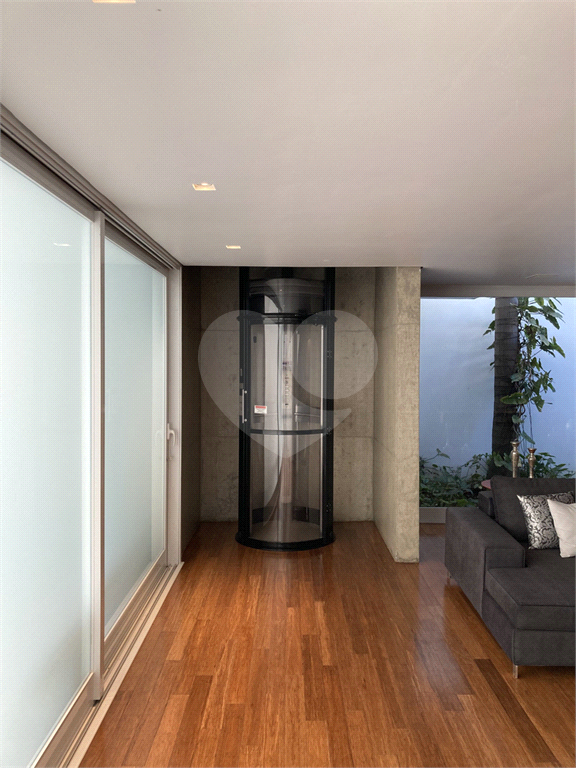 Casa de Condomínio à venda com 5 quartos, 600m² - Foto 12