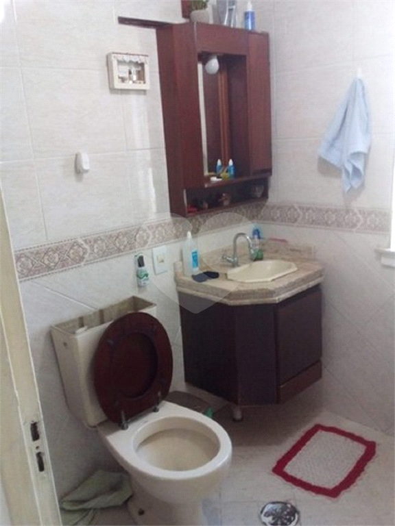 APARTAMENTO em PARQUE BRISTOL
