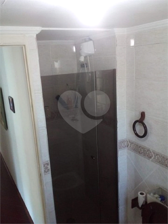 APARTAMENTO em PARQUE BRISTOL