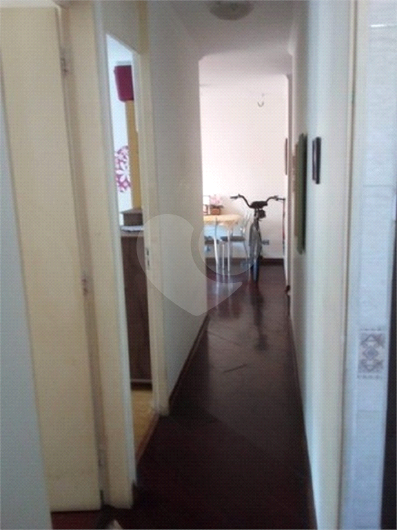 APARTAMENTO em PARQUE BRISTOL