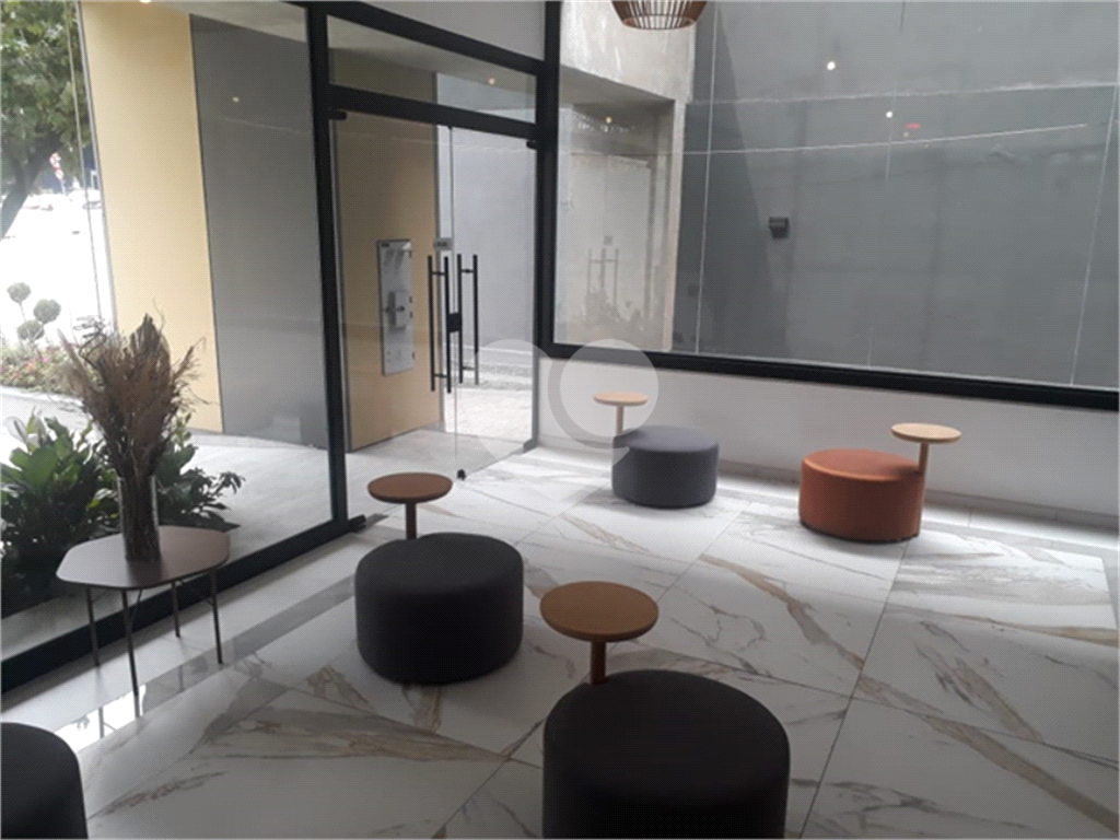 Sala Comercial em Pinheiros para Venda ou Locação