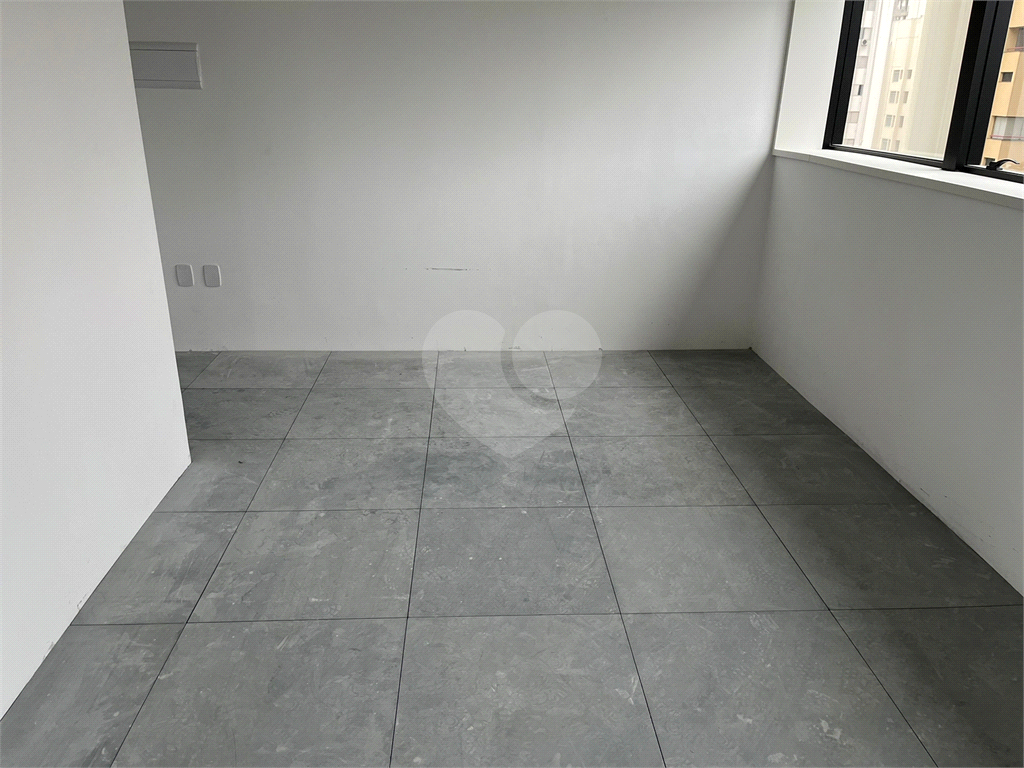 Sala Comercial em Pinheiros para Venda ou Locação