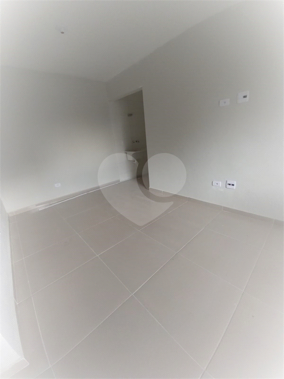 Apartamentos NOVOS em condomínio no Parque Edú Chaves