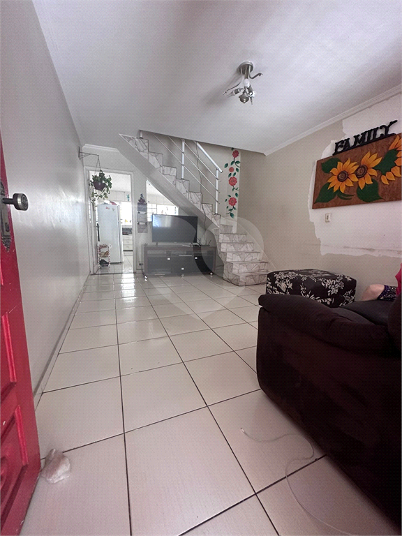 Sobrado 70m² à venda na Cidade Líder