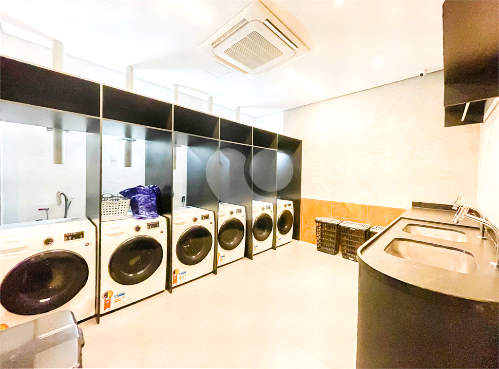 Apartamento - Studio - Centro - 1 Dormitório / Quarto - Locação / Aluguel