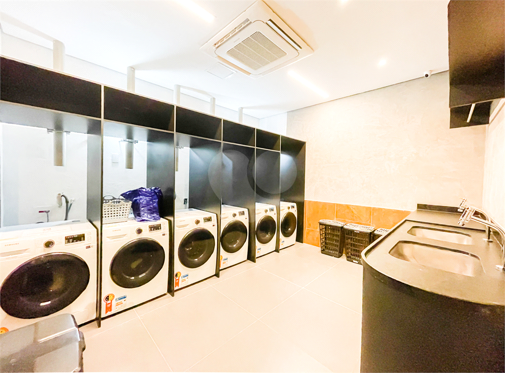 Apartamento - Studio - Centro - 1 Dormitório / Quarto - Locação / Aluguel