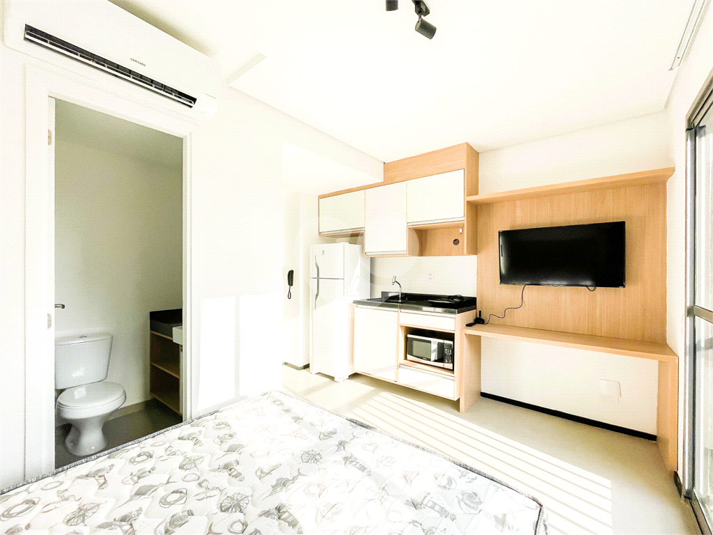 Apartamento - Studio - Centro - 1 Dormitório / Quarto - Locação / Aluguel